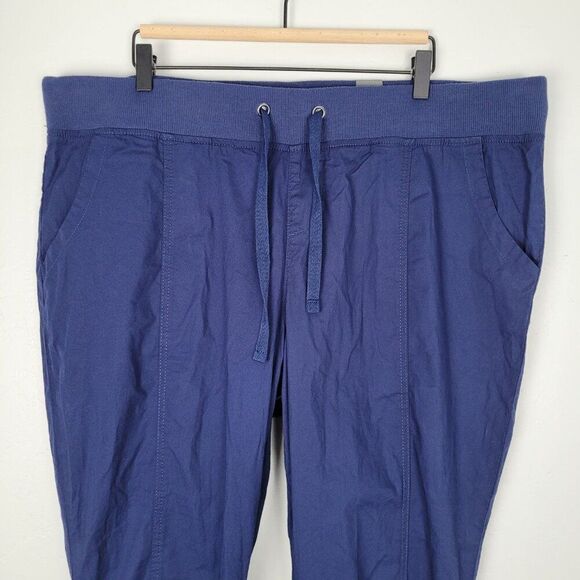 Torrid Crop Pull On Skinny Stretch Poplin Mid Rise Pant Navy Blue Size 2X NWT - Picture 3 of 11